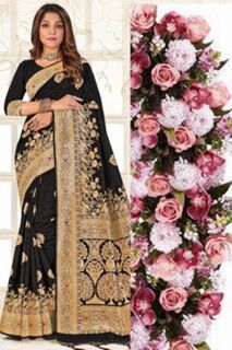 look elegant and trendy in this saree 