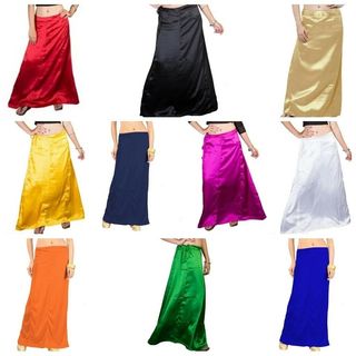 Match Your Saree With Petticoat